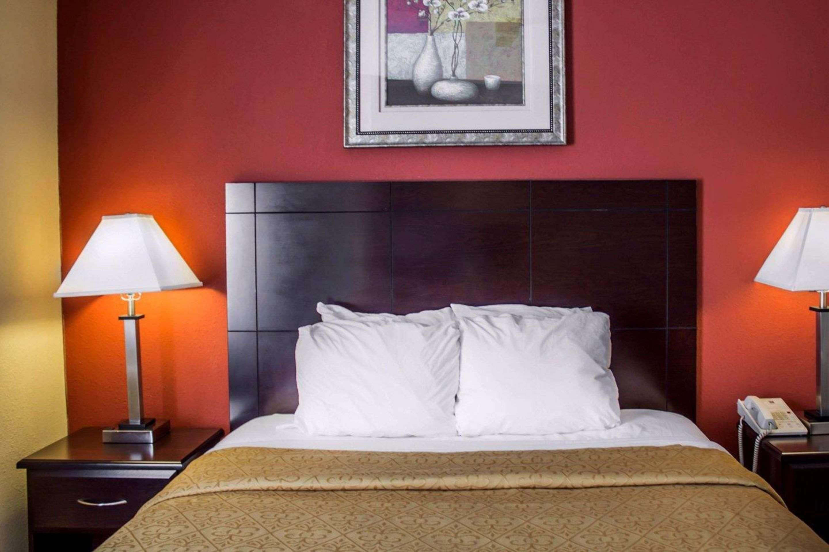Quality Inn Brunswick Cleveland South Eksteriør bilde