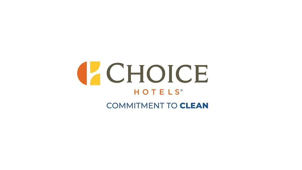 Quality Inn Brunswick Cleveland South Eksteriør bilde